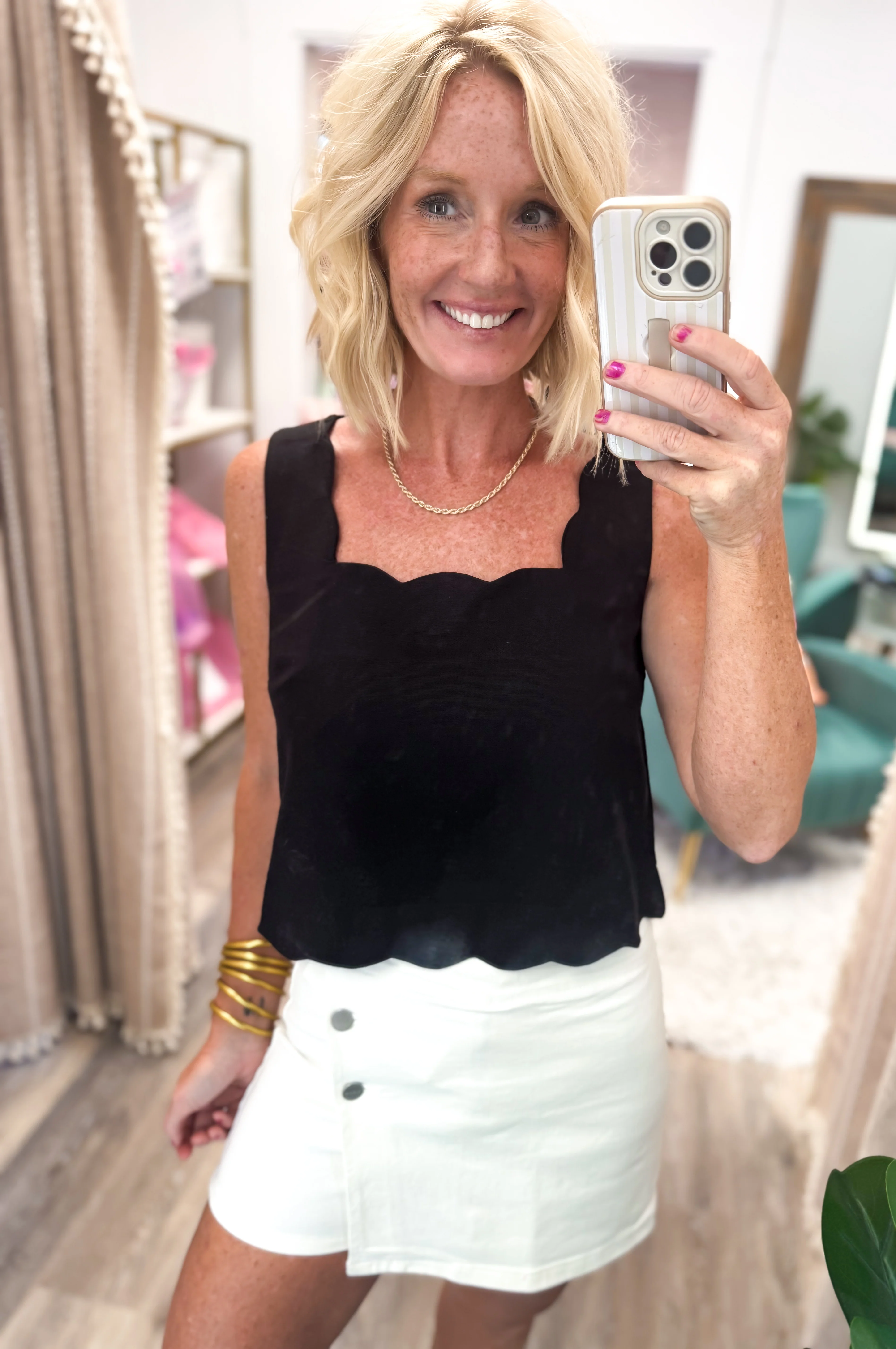 Black Linen Scallop Top