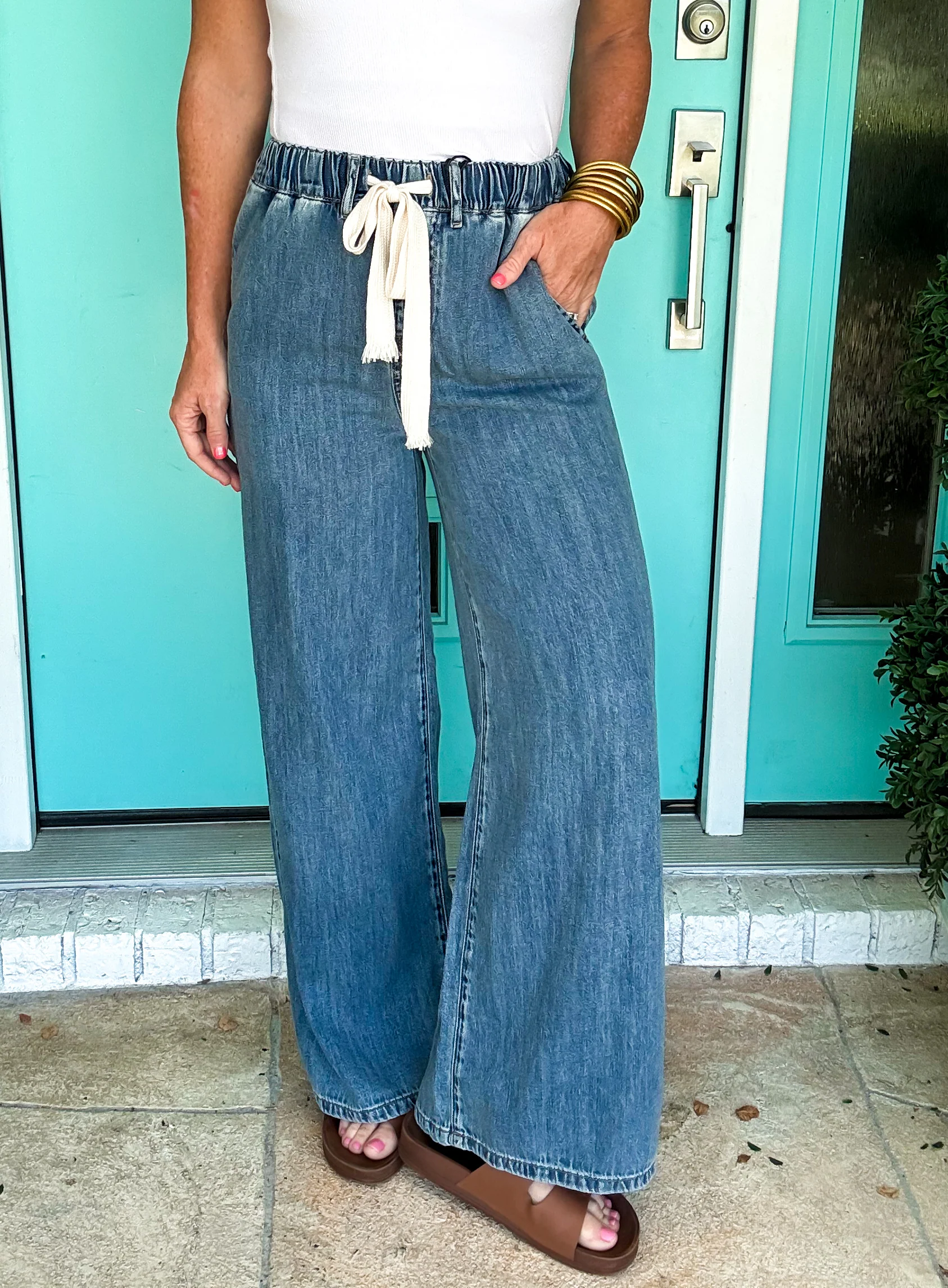 Drawstring Wide Leg Jeans - Image 2