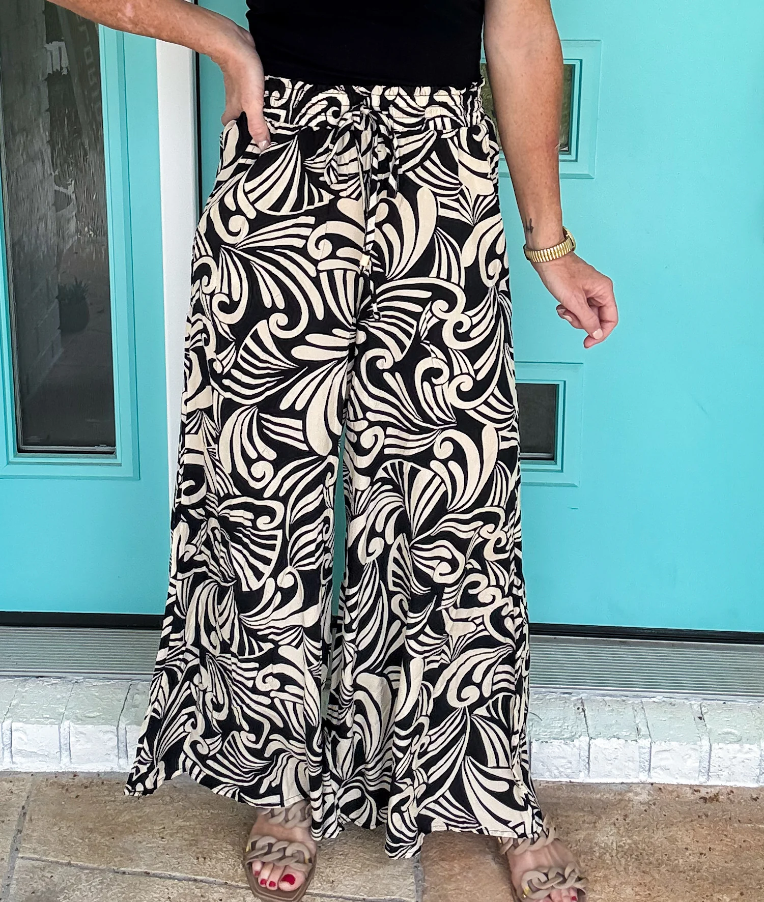 Dizzy Drape Wide Leg Pants - Image 2