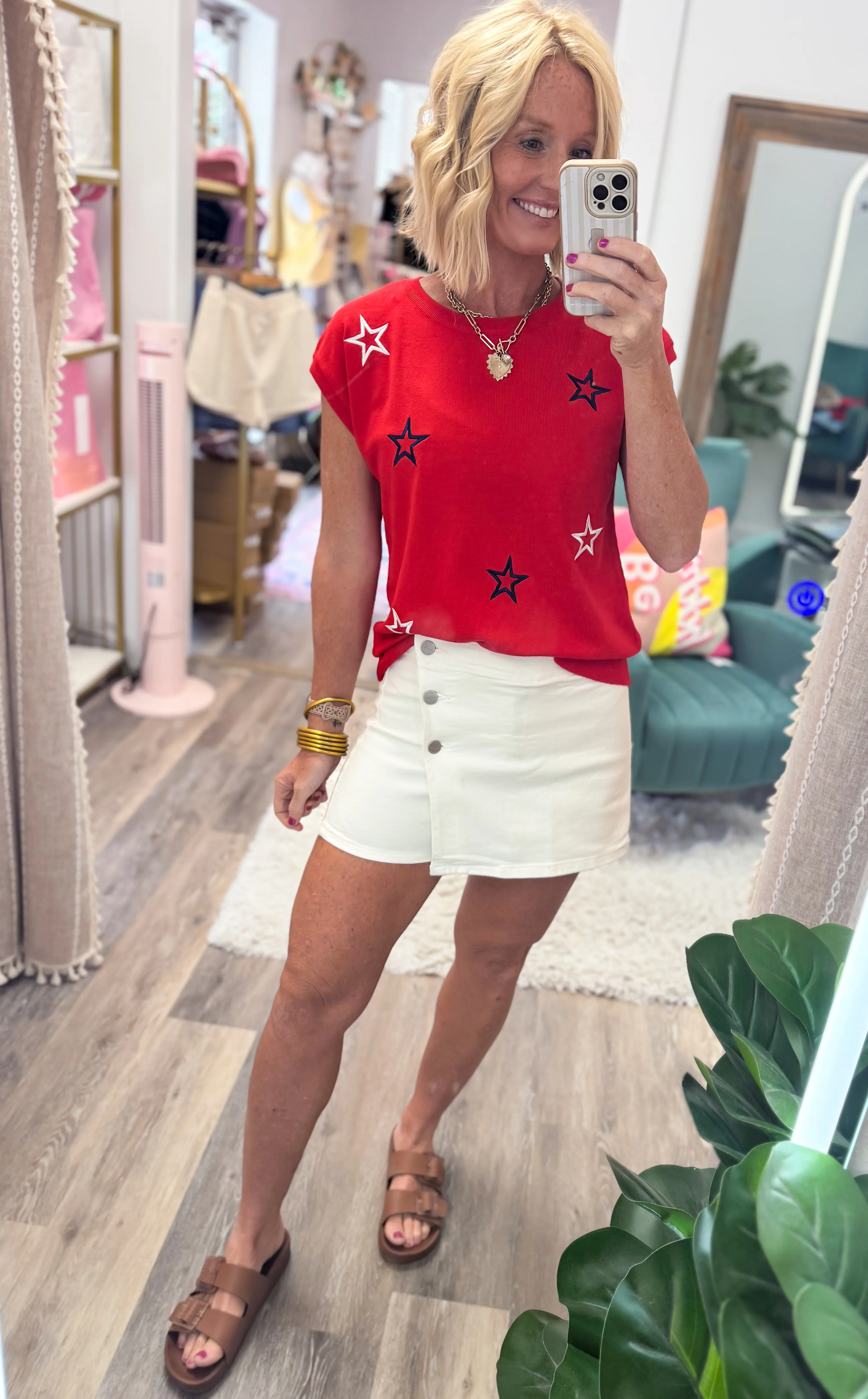 Stars In Red Top - Image 3