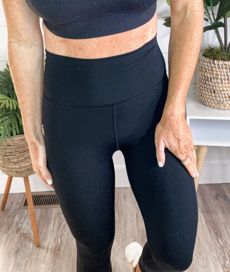 Ultra Highwaist Tummy Control SIGNATURE Leggings *Twenty 17 brand* - Image 3